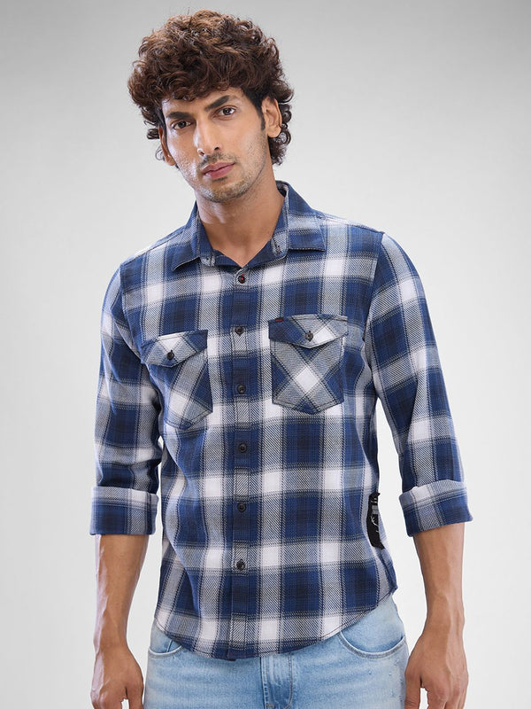 Spykar Men Slim Fit legap menyebar baju kasual kolar