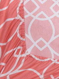 KLOTTHE Fitted_Sbs_Kidze Coral Geometric Cotton 300 TC Fitted King Fine Bedsheet with 2 Pillow Covers-250 x 220 cm