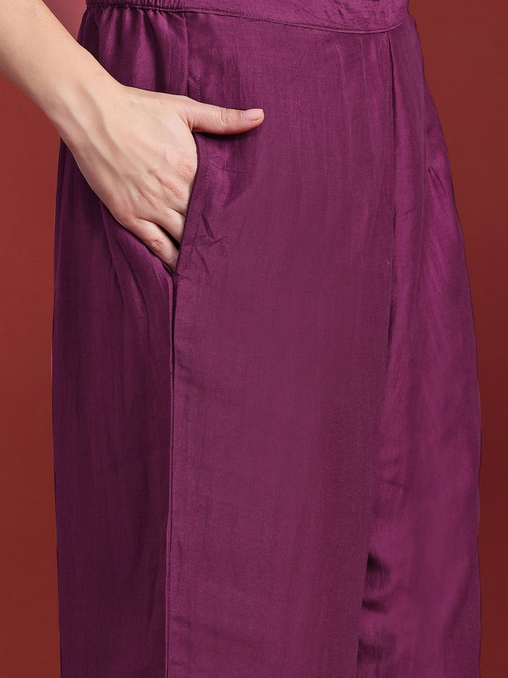 Indo Era Embroidered Panelled Sequinned Kurta with Trousers