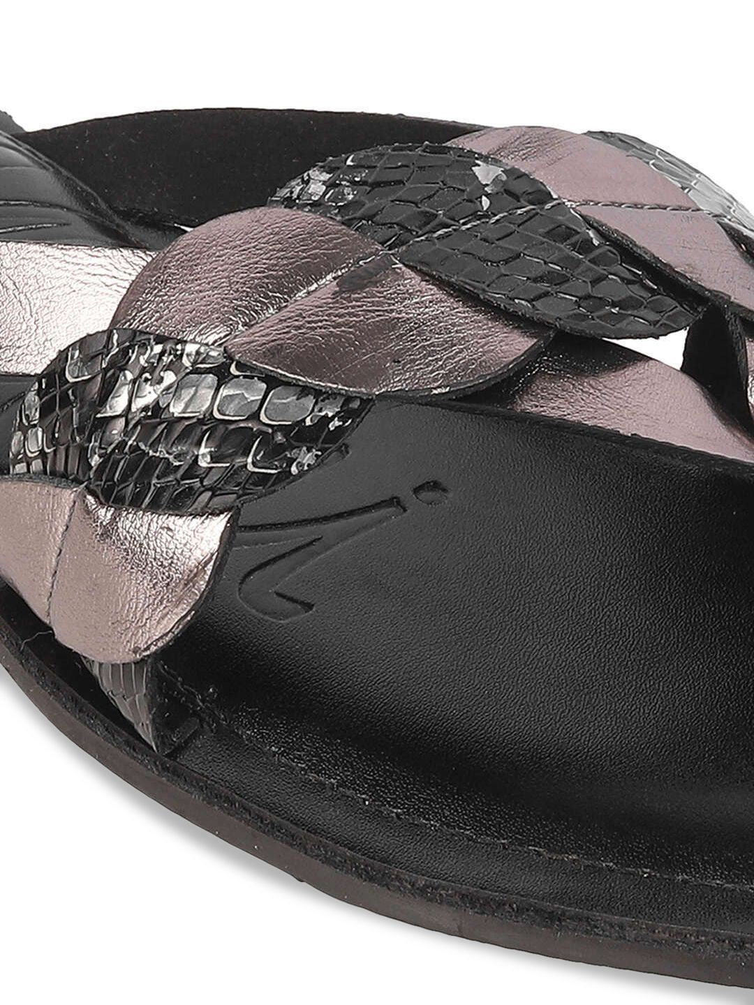 Mochi Women Embellished T-Strap Flats
