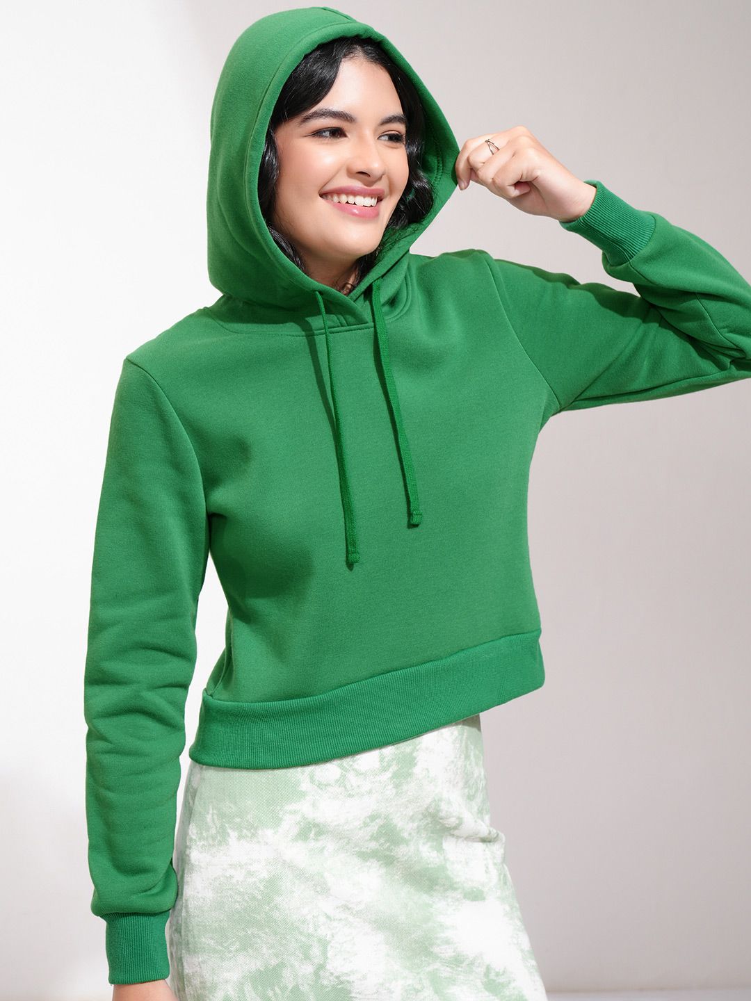 Tokyo Talkies Women Green Solid Hooded Sweatshirt