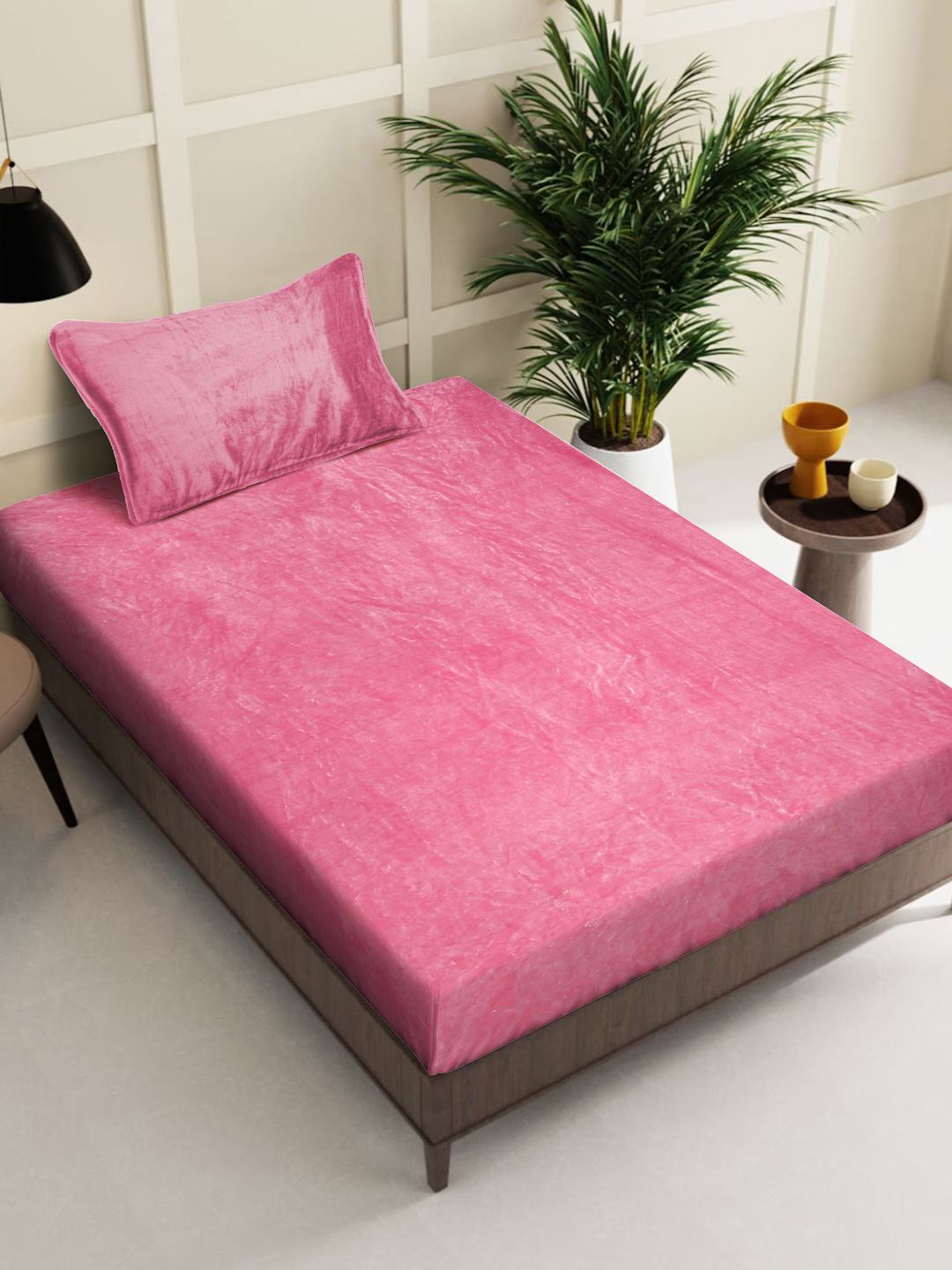KLOTTHE Pink Woolen 300TC Single Bedsheet With Pillow Cover