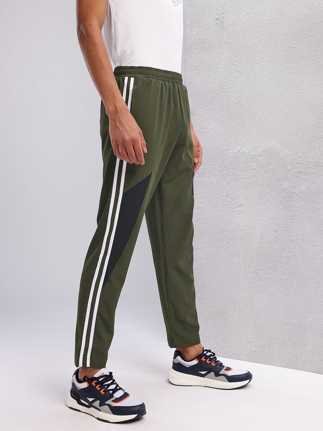 HRX by Hrithik Roshan Men Lifestyle Track pants