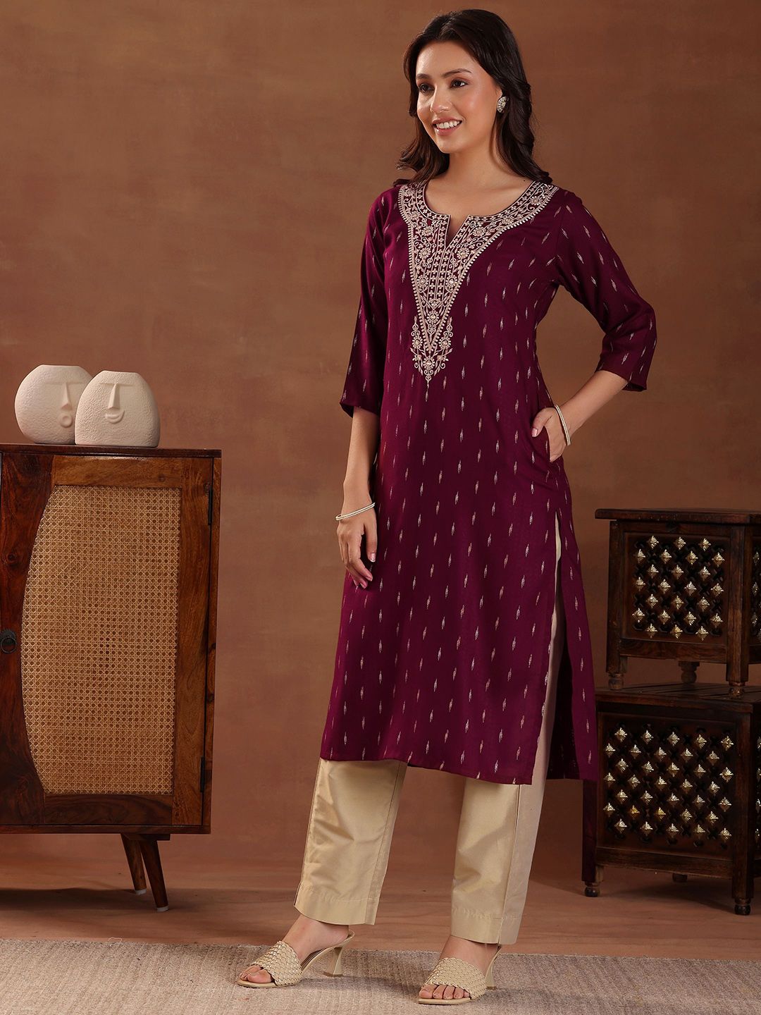 Libas Women Yoke Design Thread Work Dobby Kurta
