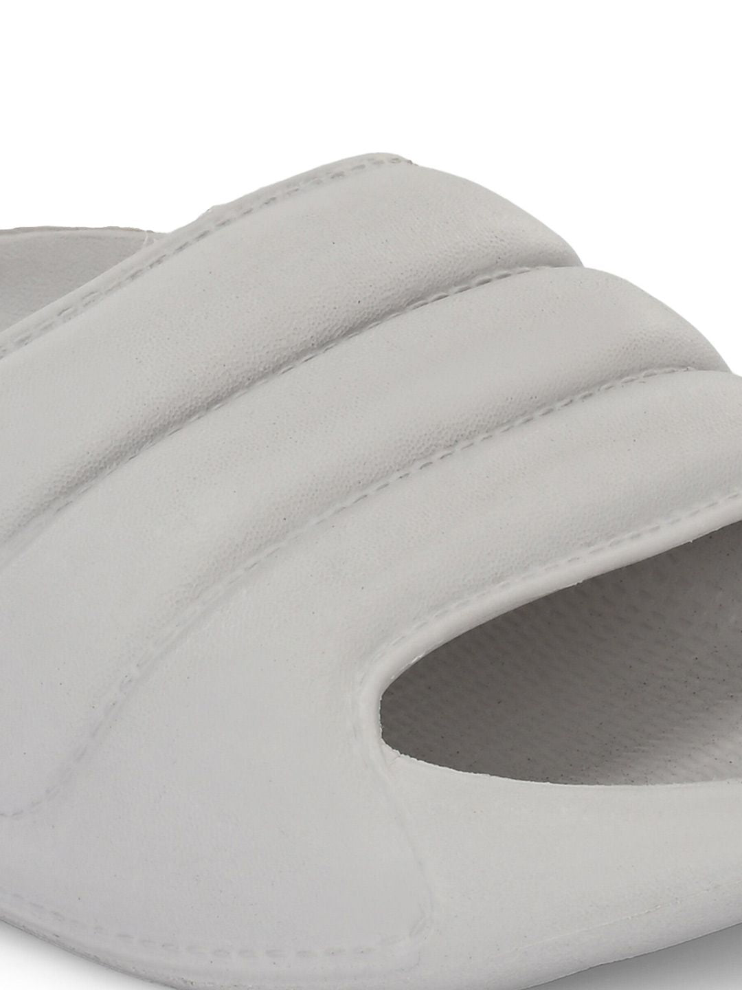 HRX by Hrithik Roshan Women Beige Textured Rubber Sliders