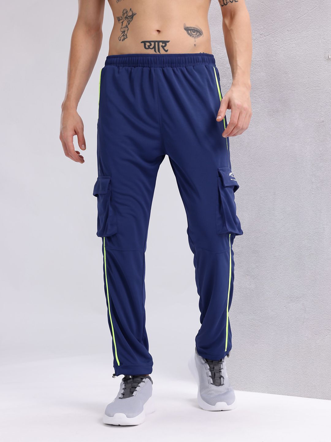 HRX by Hrithik Roshan Men Rapid-Dry Cargo Style Training Joggers