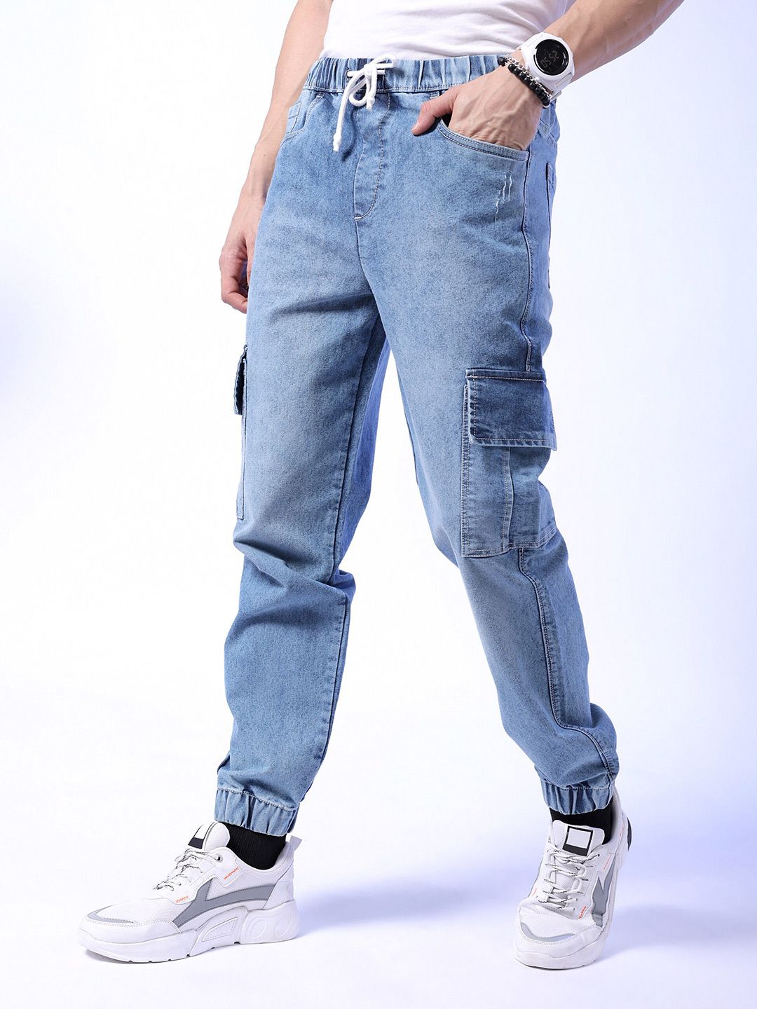 The Indian Garage Co Men Mid-Rise Heavy Fade Stretchable Cargo Jogger Jeans