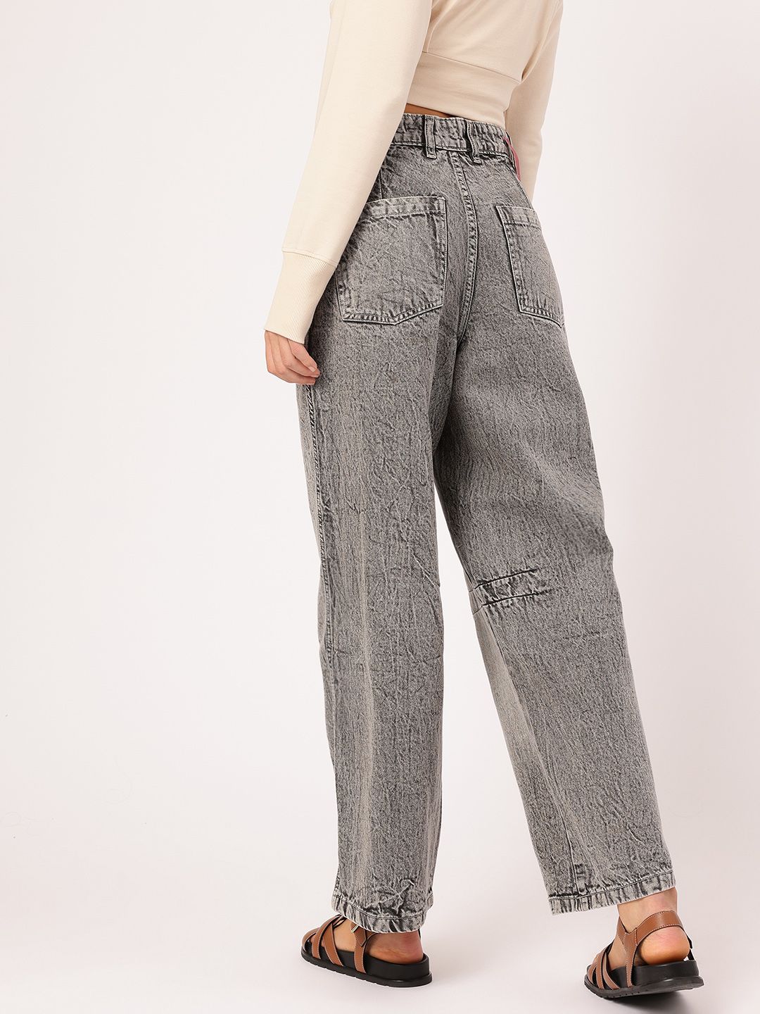 DressBerry Women Timeless Threads Faded Baggy jeans