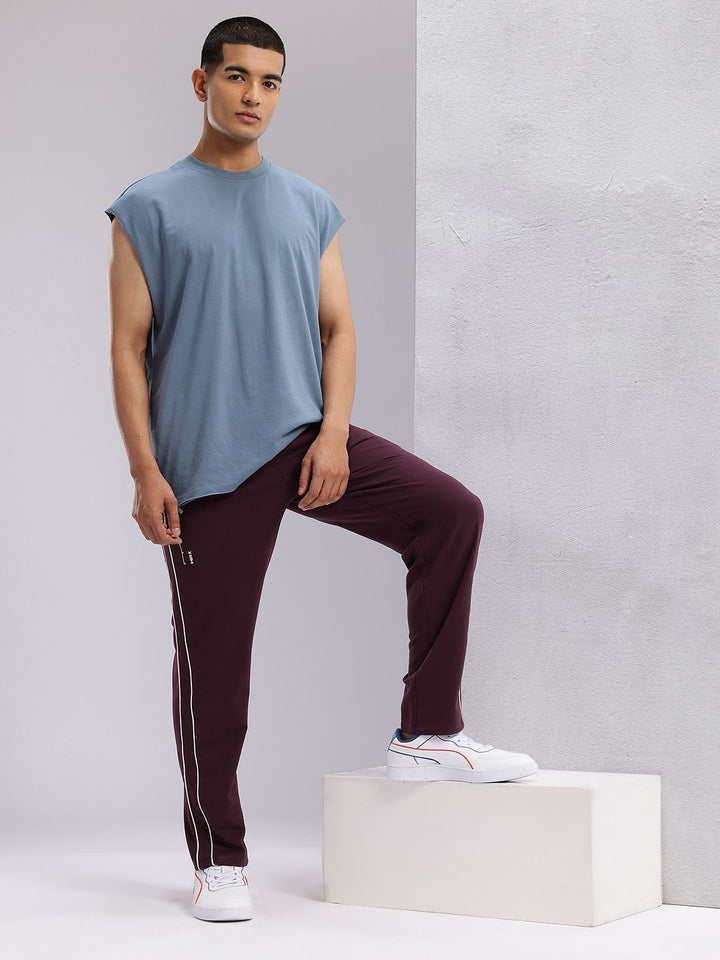 HRX by Hrithik Roshan Men Contrast Piping Mid-Rise Lifestyle Track Pants