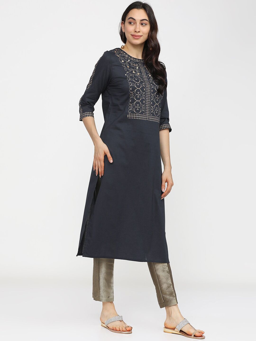 Vishudh Women Navy Blue Ethnic Motifs Yoke Design Flared Sleeves Mirror Work Kurta