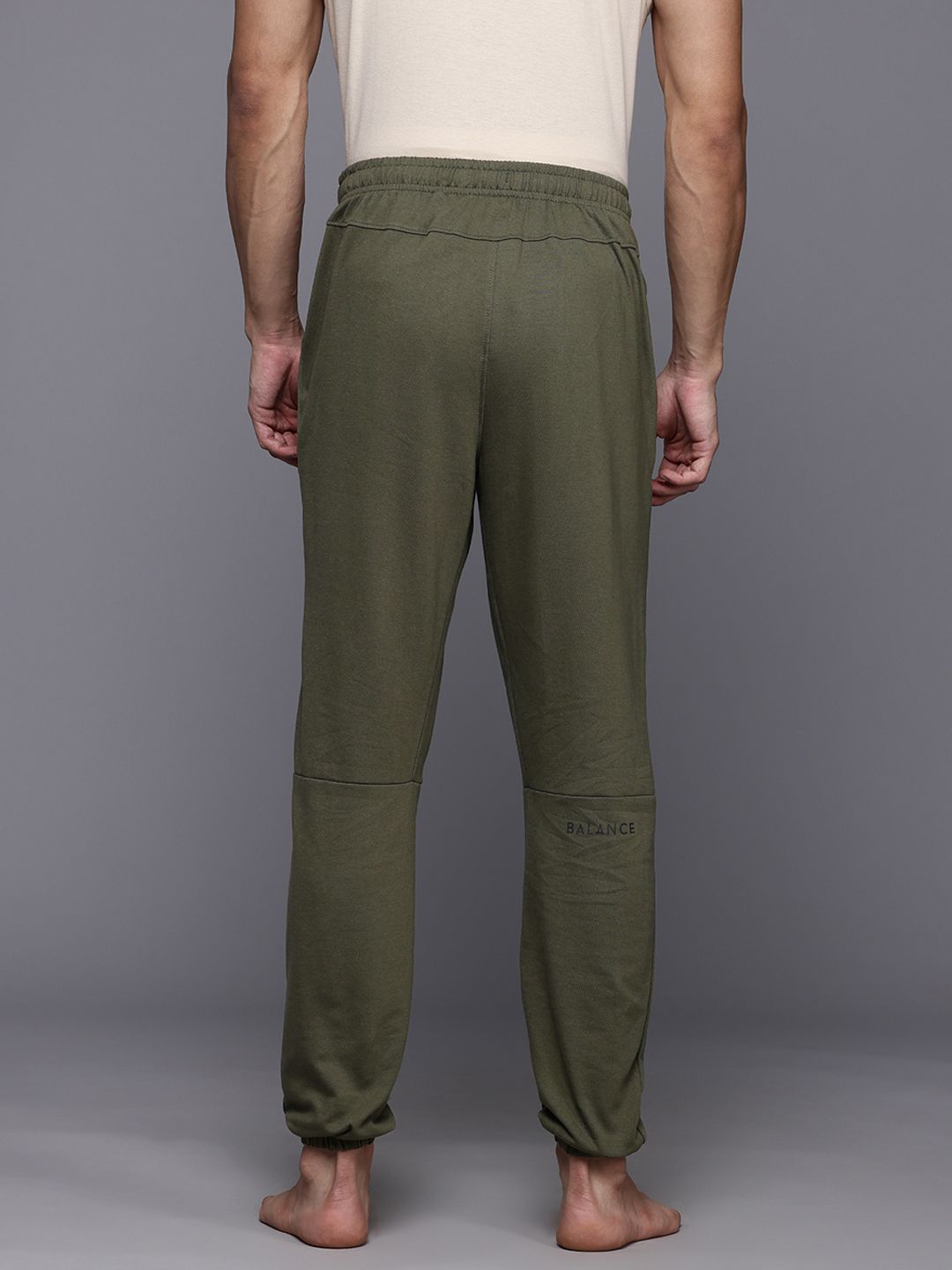 HRX by Hrithik Roshan Men Mid Rise Yoga Joggers