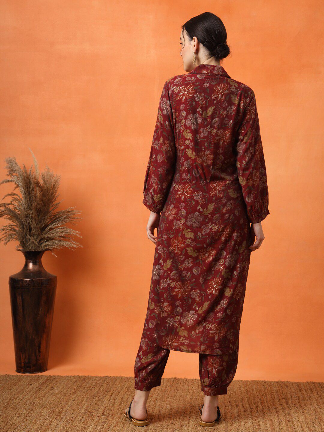 Anouk Floral Embroidered Regular Thread Work Kurta with Trousers