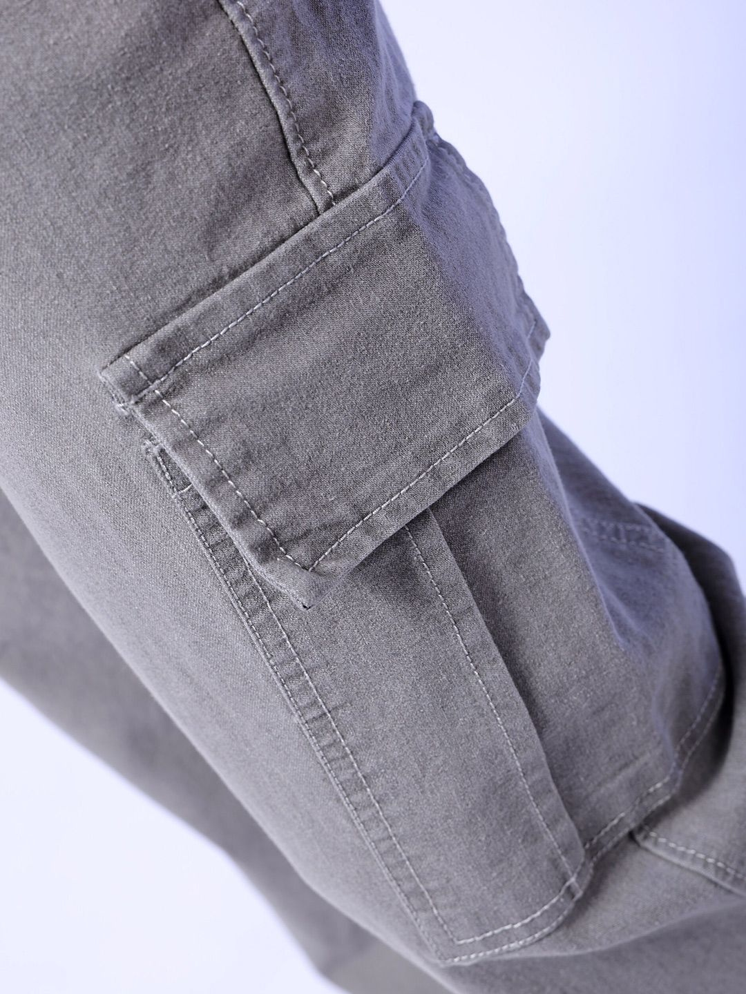 The Indian Garage Co Men Light Fade Stretchable Cargo Jogger Jeans