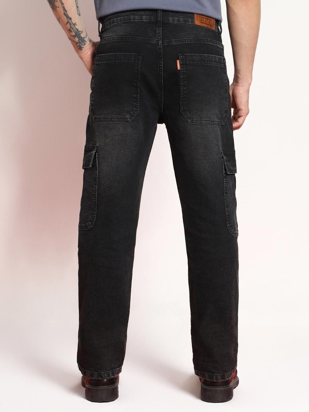 Urbano Fashion Men Black Regular Fit Washed Cargo Jeans With 6 Pockets Stretchable