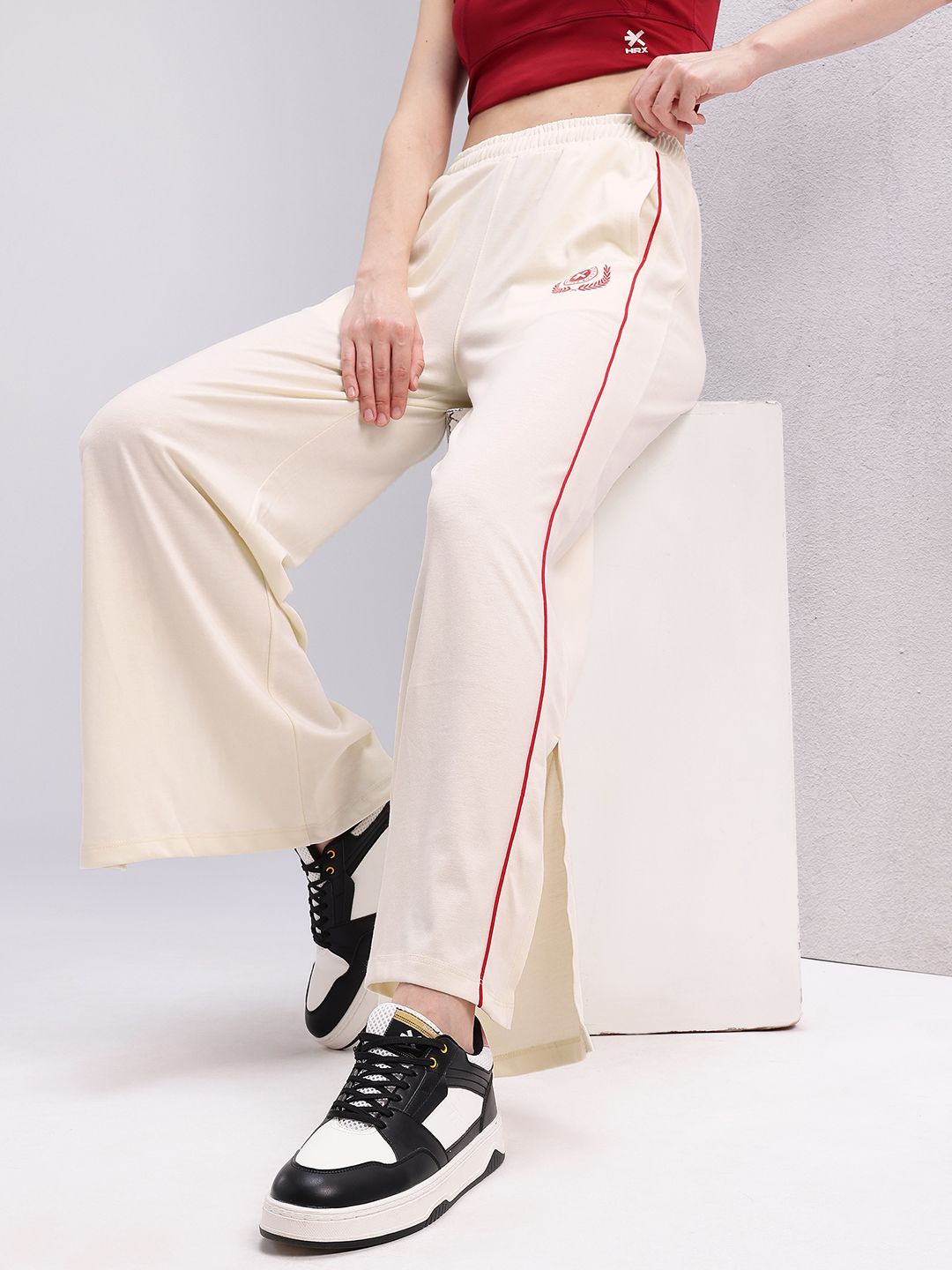 HRX by Hrithik Roshan Women Lifestyle Track pants