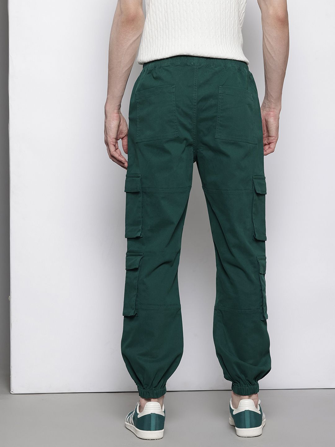 The Indian Garage Co Men Relaxed Fit Cargo Style Joggers