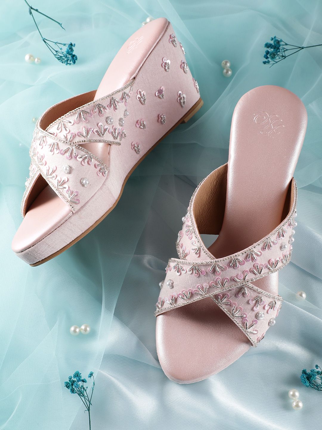 House of Pataudi Embellished Ethnic Wedge Heel Sandals