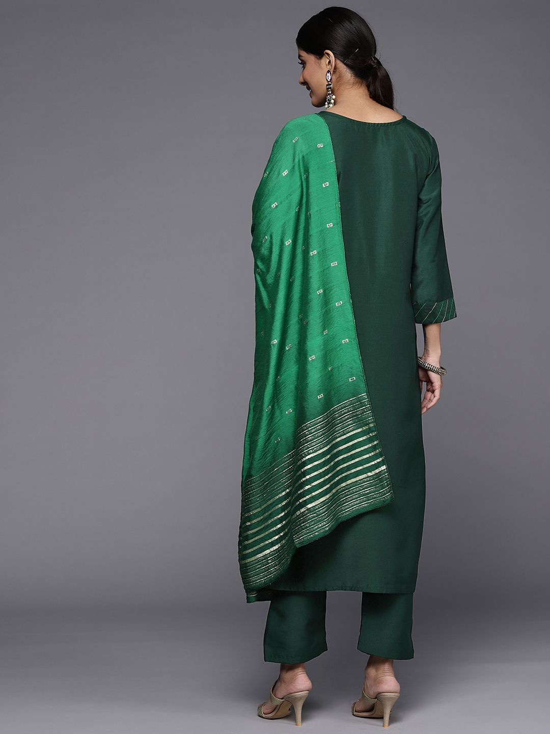 Varanga Women Green Ethnic Motifs Embroidered Kurta with Trousers & Dupatta