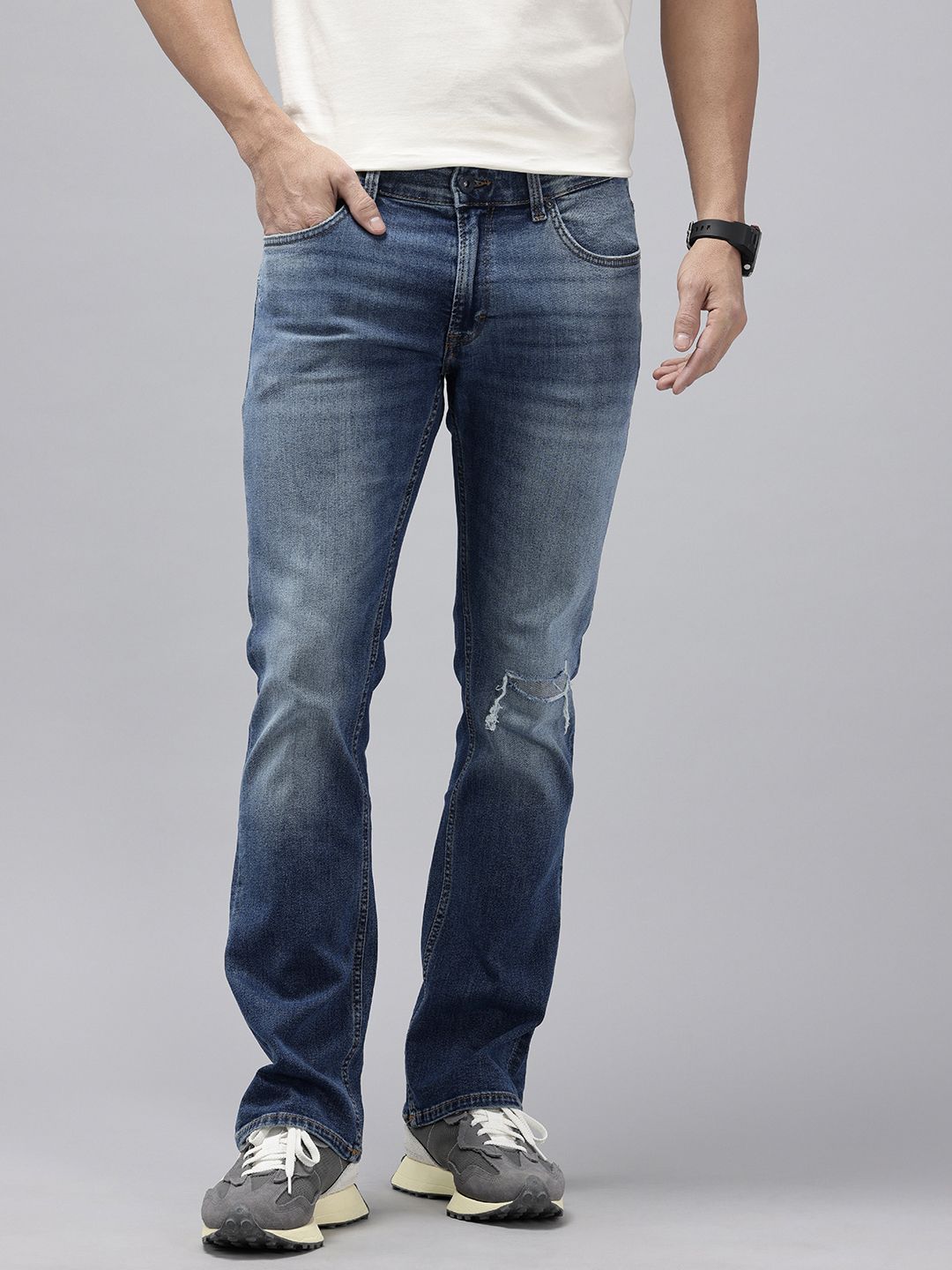SPYKAR Men Rafter Slash Knee Heavy Fade Stretchable Jeans