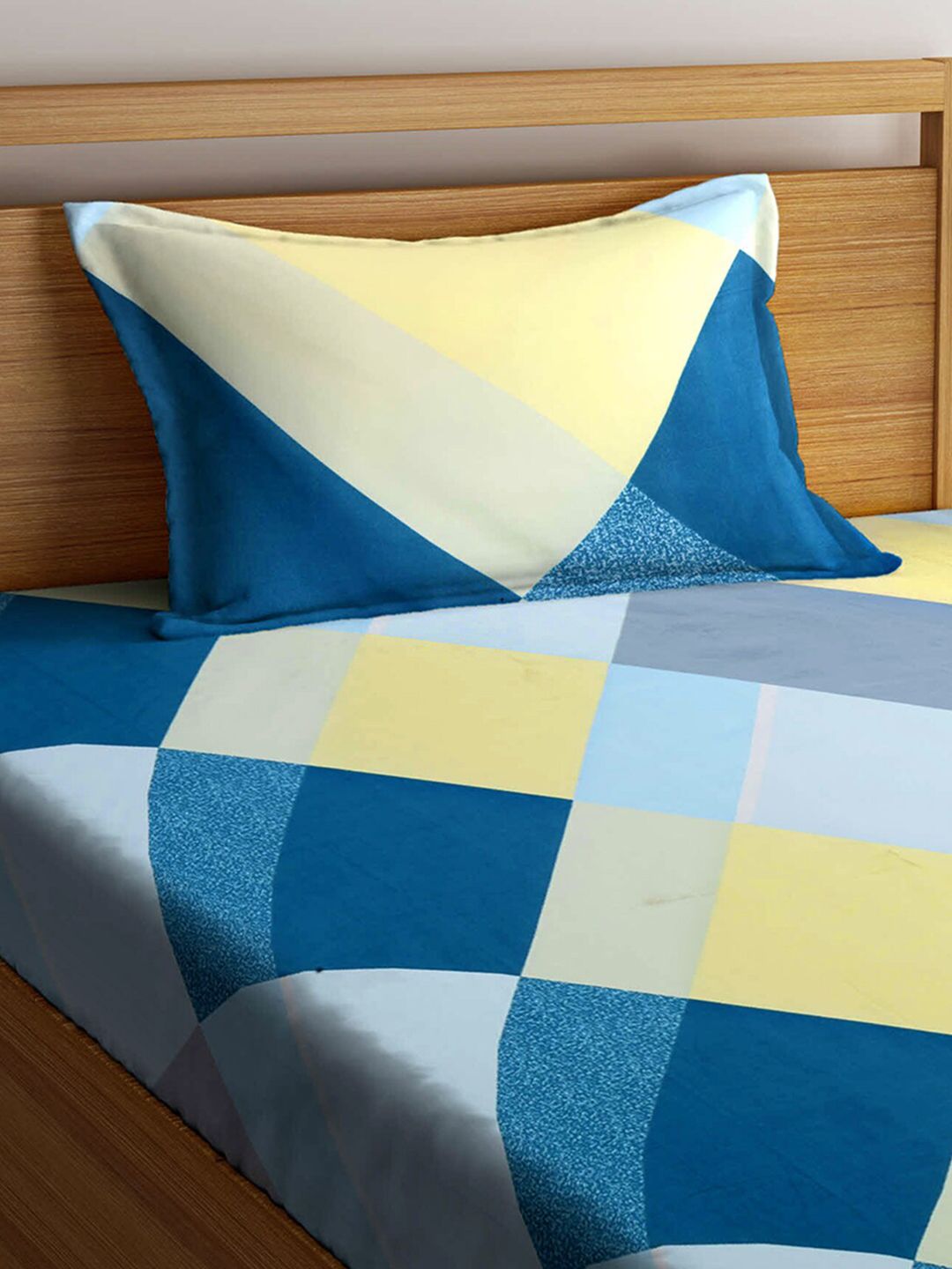 KLOTTHE Blue & Yellow Geometric 300 TC Single Bedsheet with 1 Pillow Covers