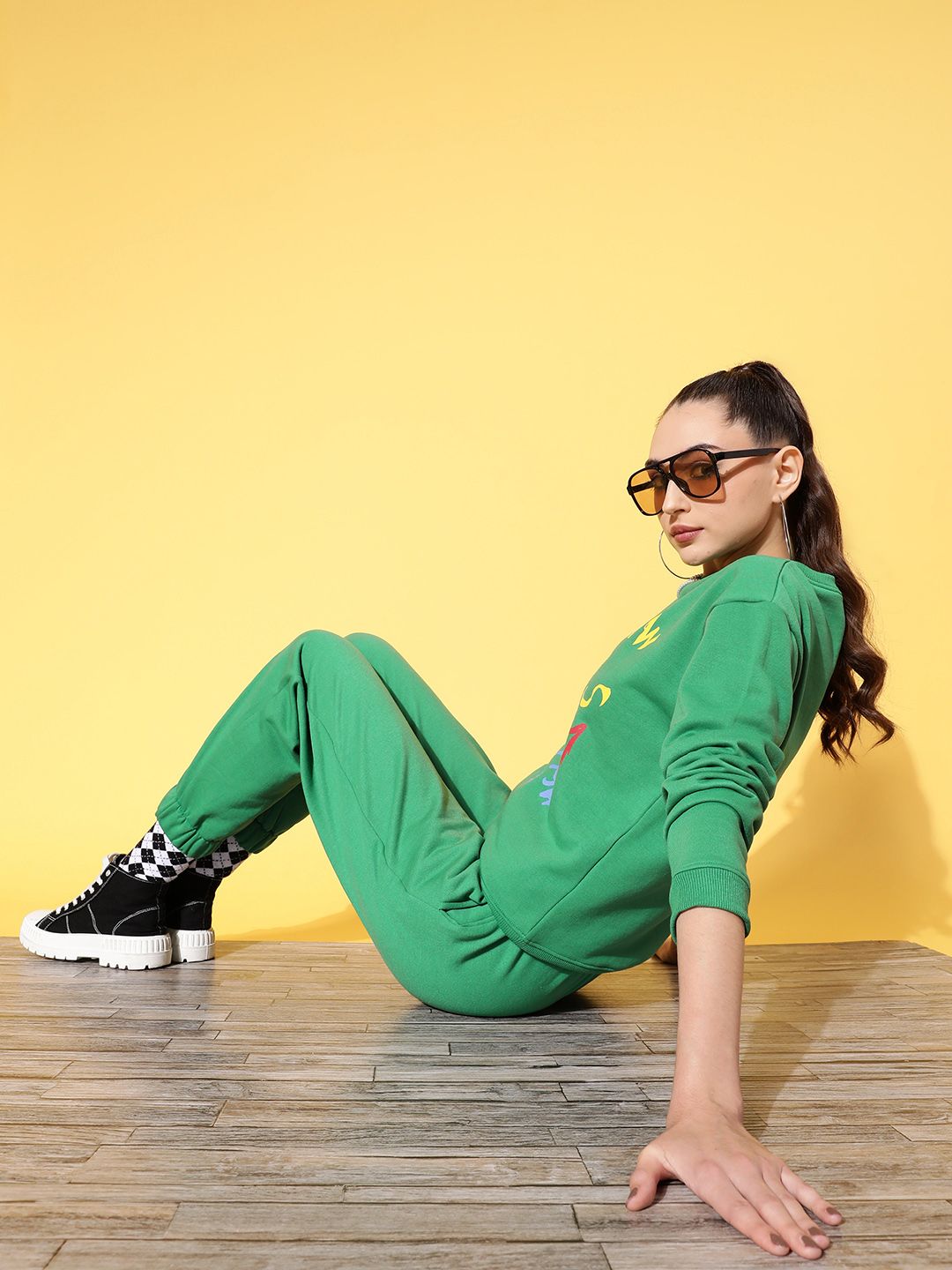 SASSAFRAS Women Green & Black Printed Sweatshirts and Joggers