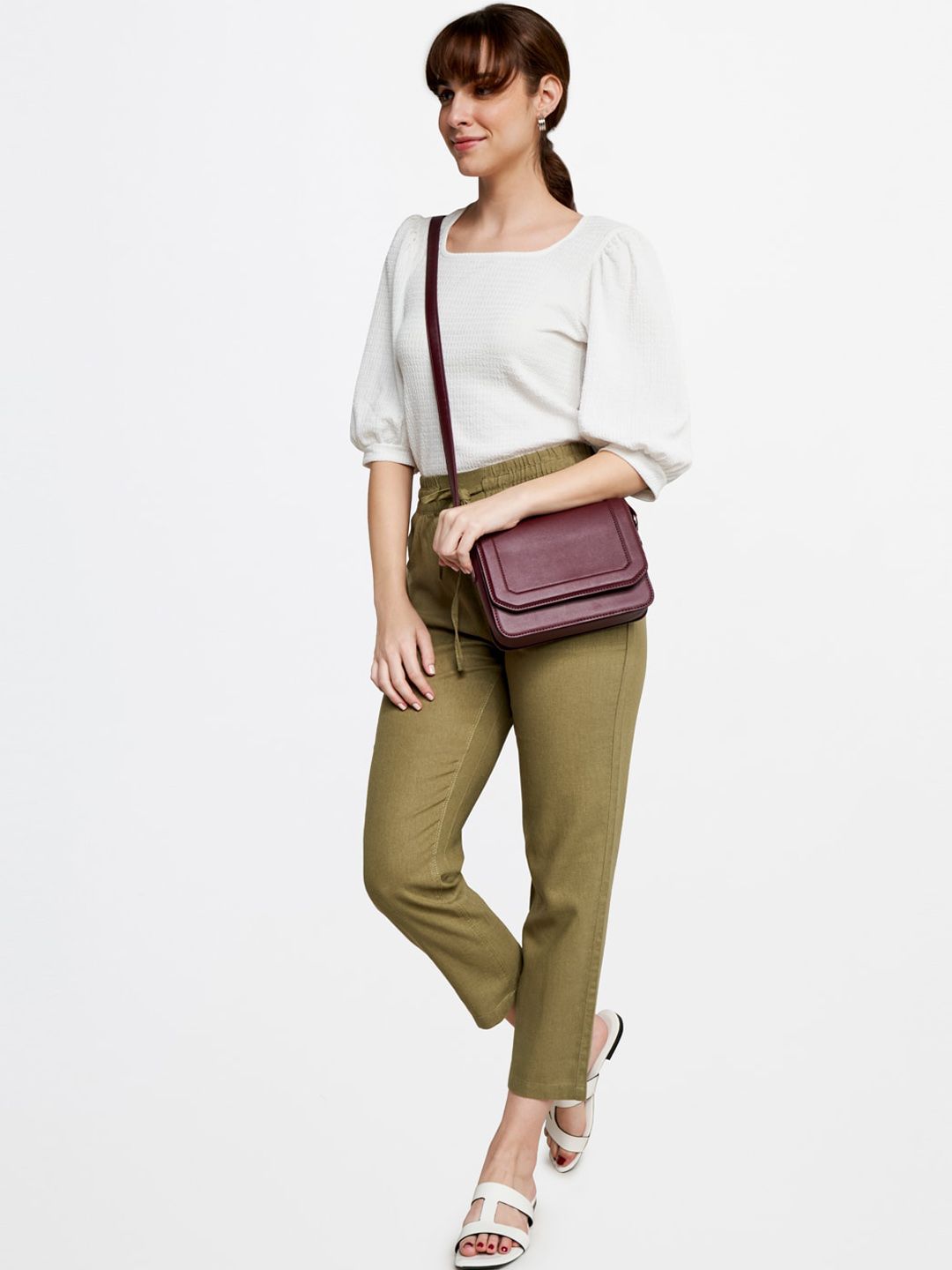 AND Women Mid Rise Tapered Fit Trousers