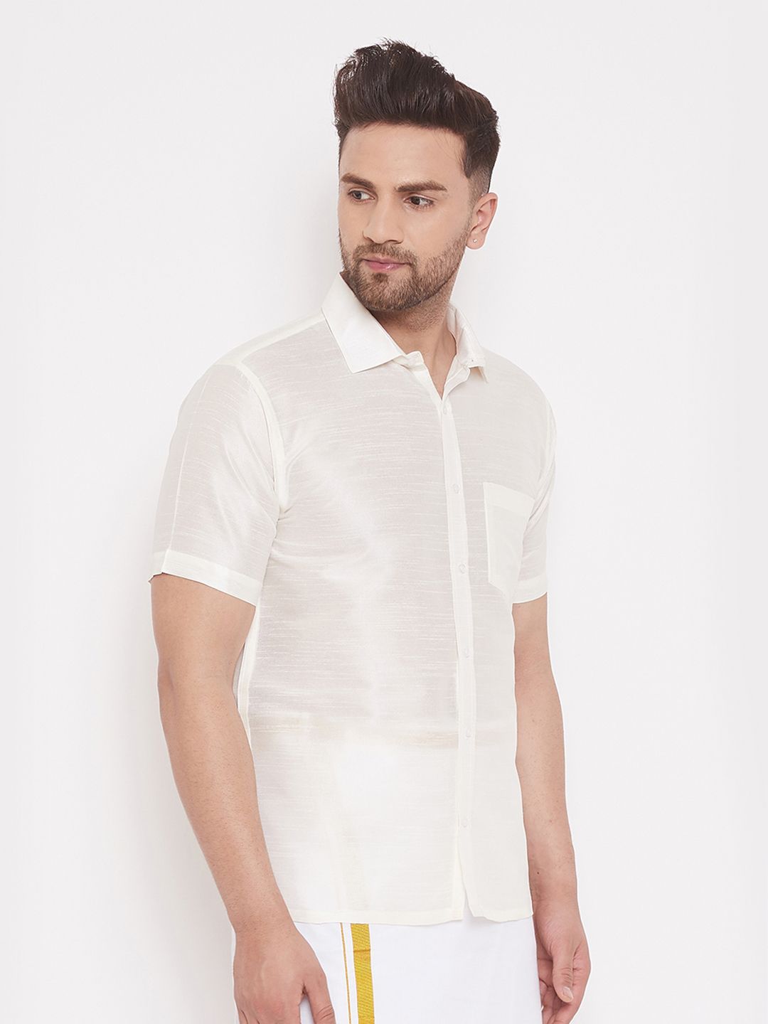 VASTRAMAY Men White Regular Fit Solid Party Shirt