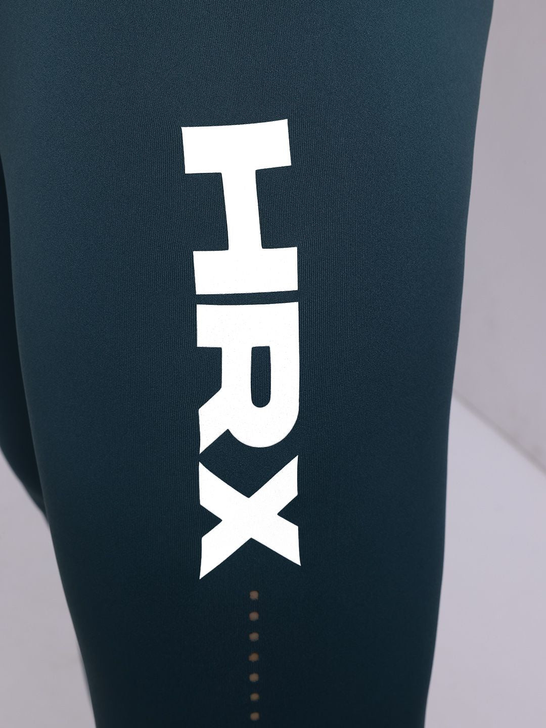 HRX by Hrithik Roshan Women Brand Logo Print Mid-Rise Cropped Running Tights