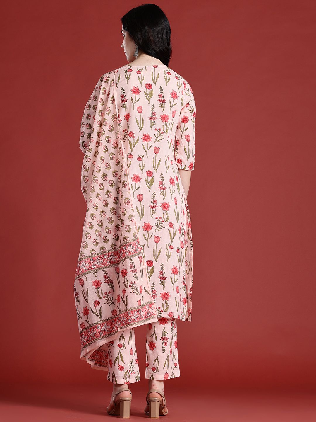 Anouk Floral Printed Pure Cotton Kurta with Trousers & With Dupatta