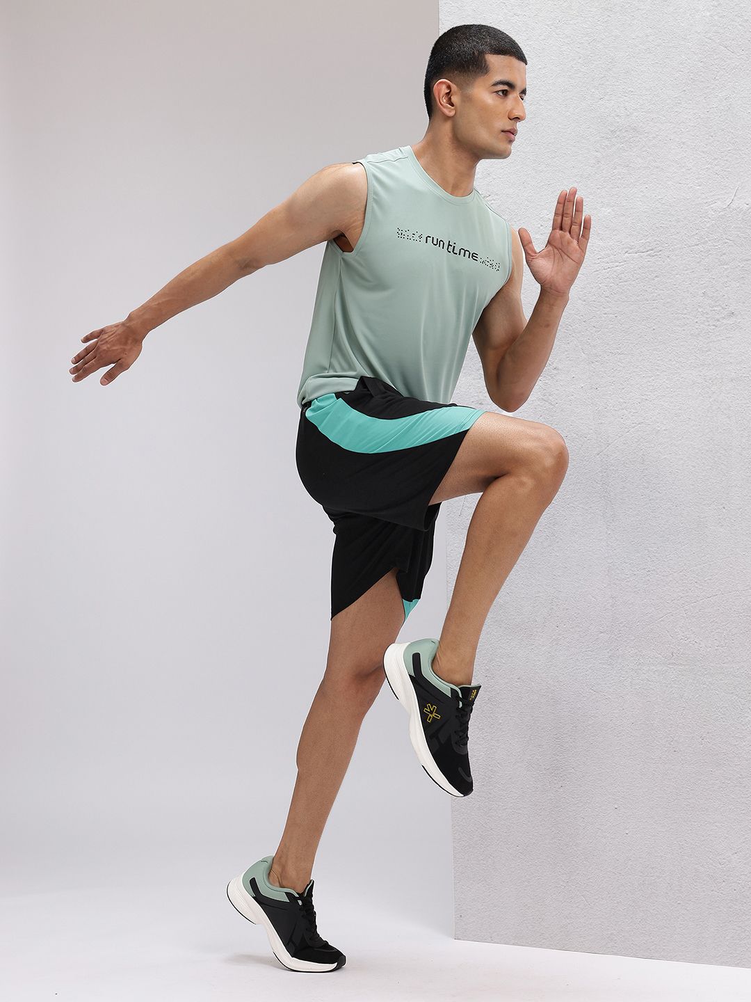 HRX by Hrithik Roshan Men Rapid-Dry Side Striped Running Shorts