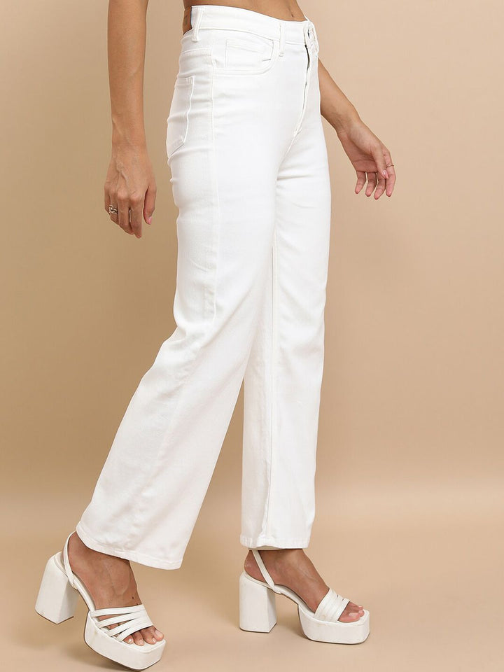 Tokyo Talkies Women White Flared Clean Look Stretchable Jeans