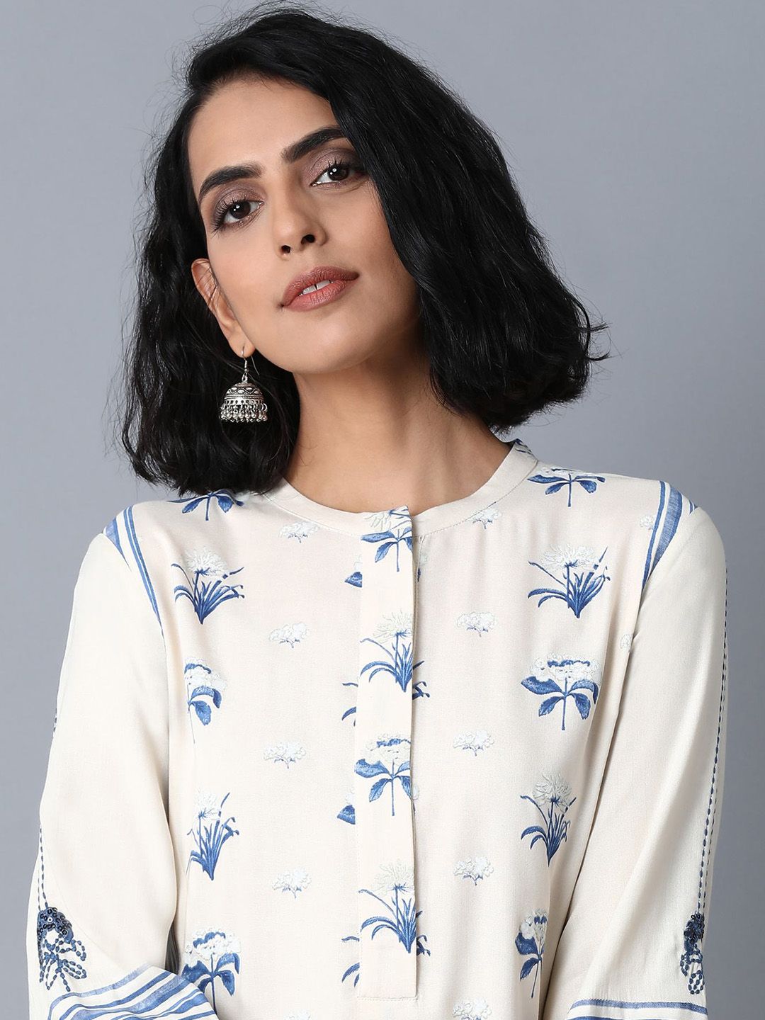 W Women Cream & Blue Printed A-Line Kurta