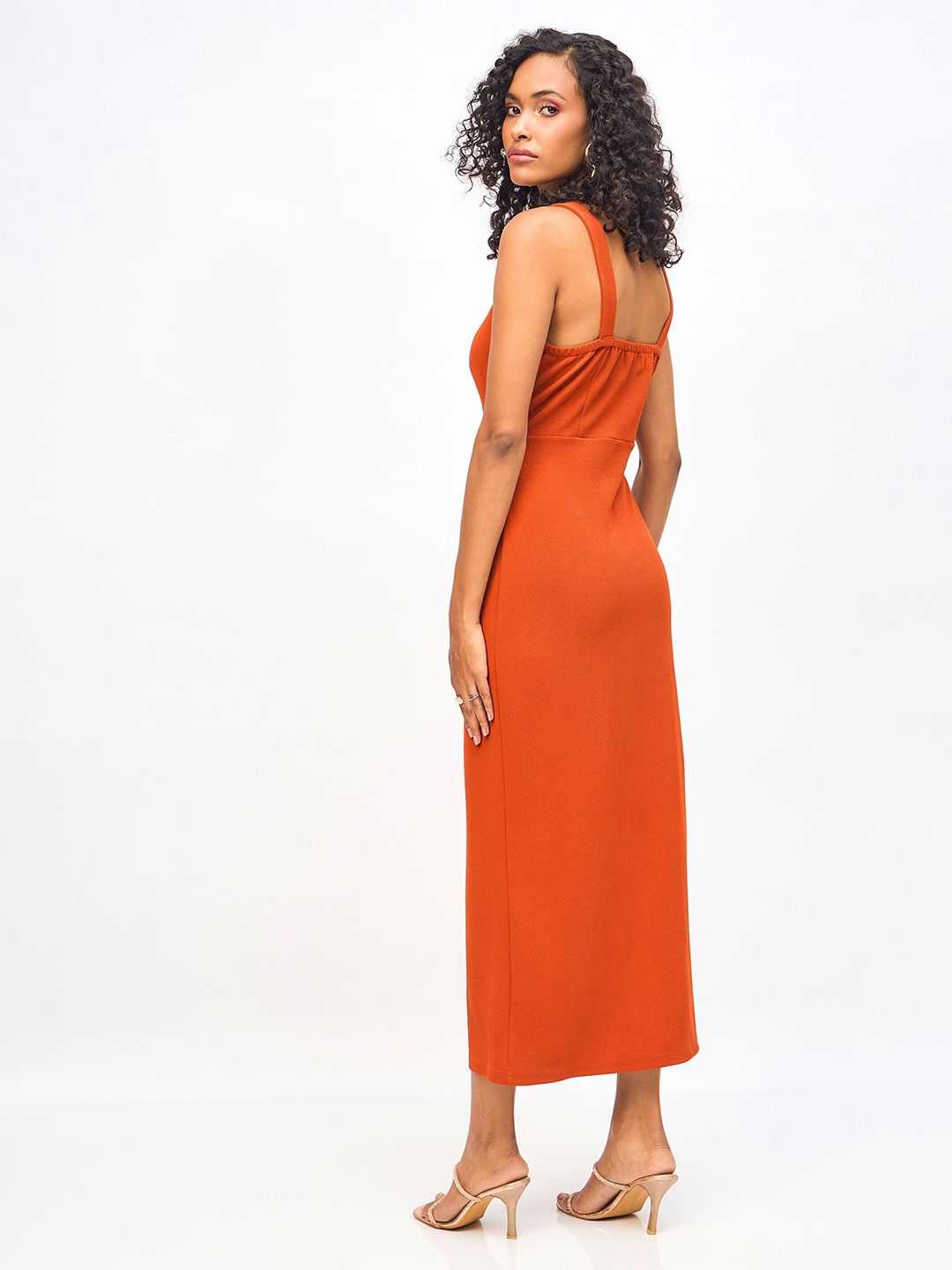 SASSAFRAS Shoulder Strap Waist Cut Out Bodycon Midi Dress