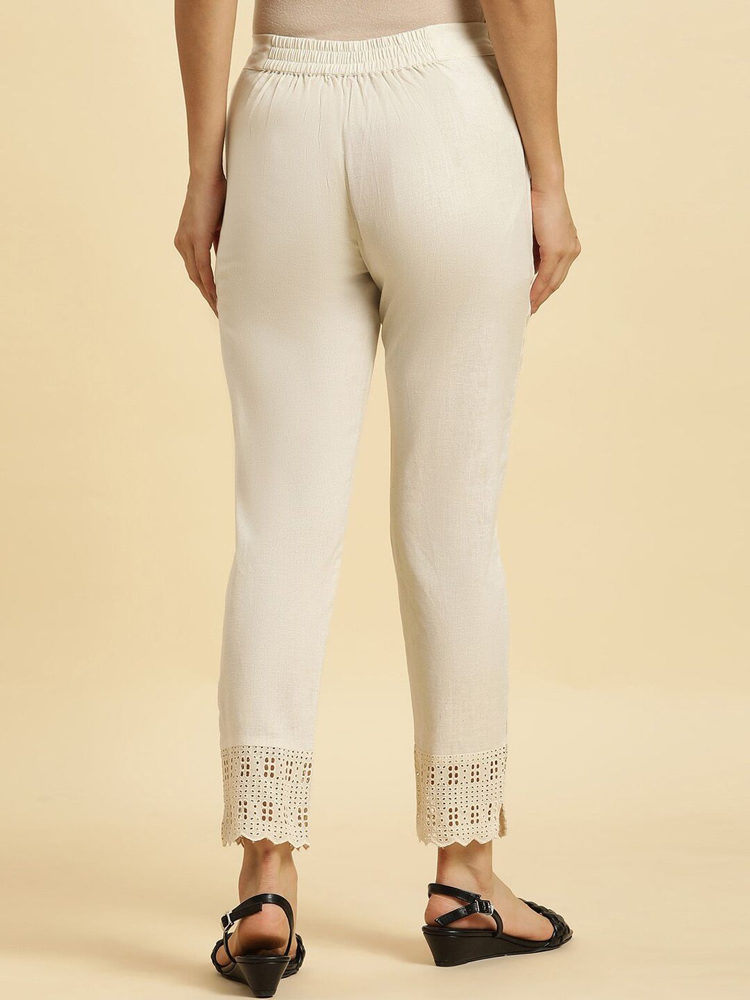 W Women Straight Fit Mid-Rise Plain Cropped Cigarette Trousers