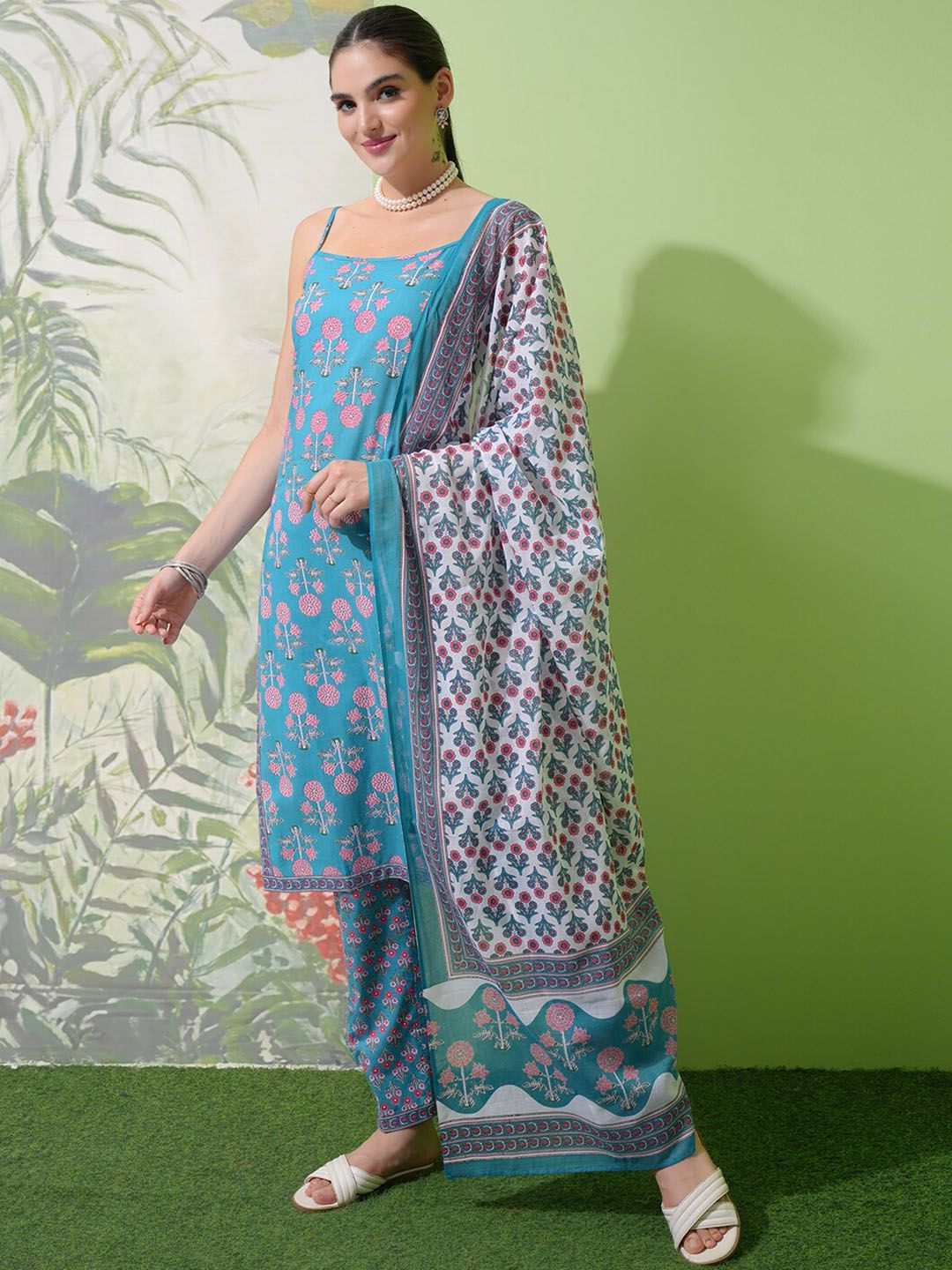 Vishudh Blue Floral Printed Pure Cotton Straight Kurta With Trousers & Dupatta