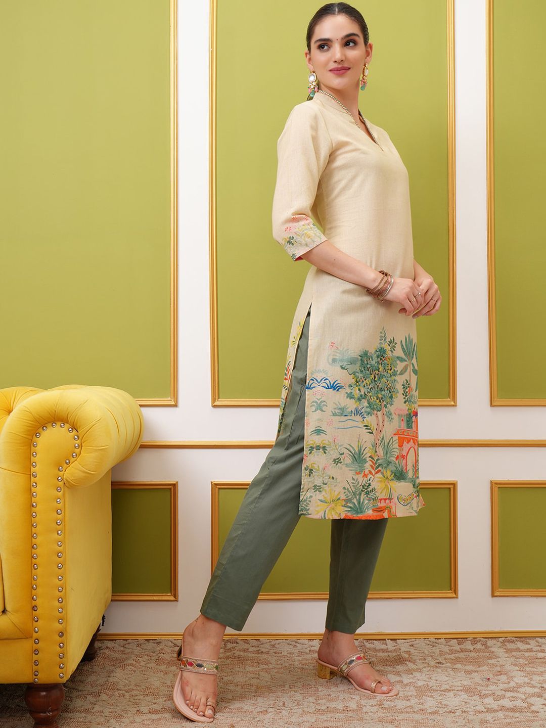 Vishudh Floral Printed Regular Pure Cotton Kurta with Trousers & With Dupatta