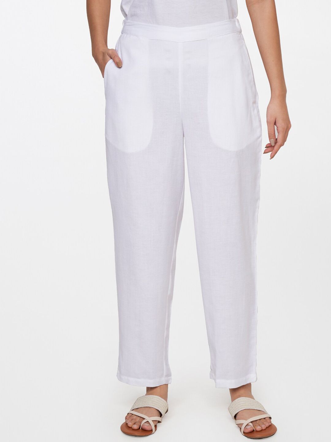 Global Desi Women White Solid Straight Fit Trouser