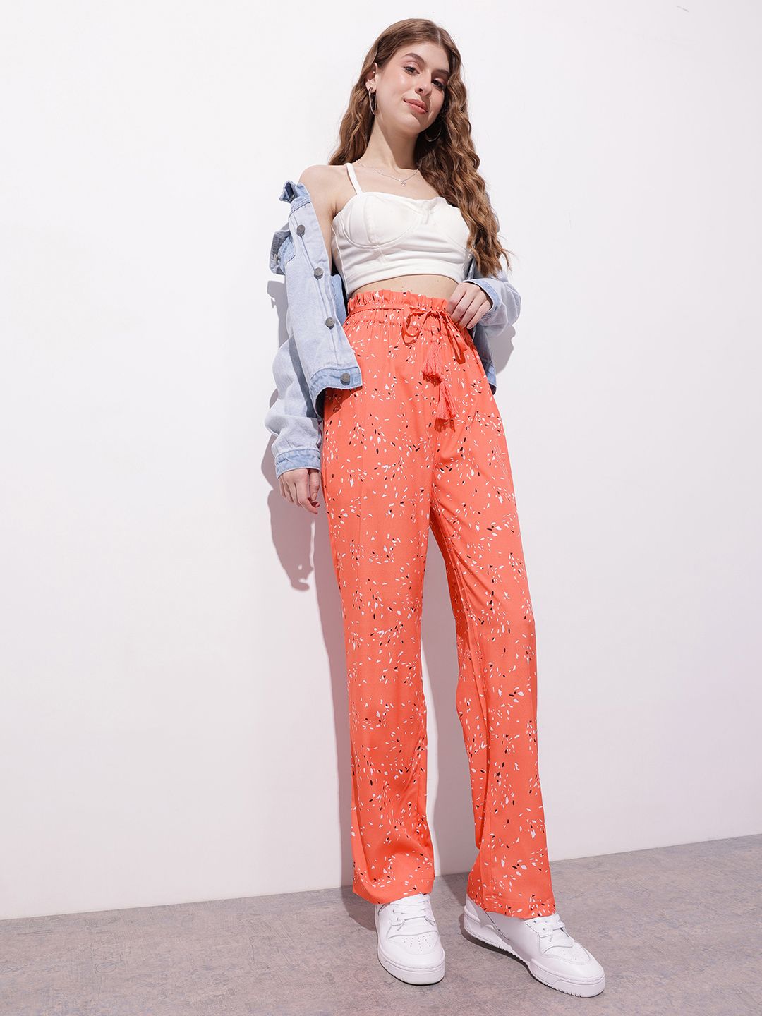 DressBerry Women Paperbag Waist Printed Trousers with Belt