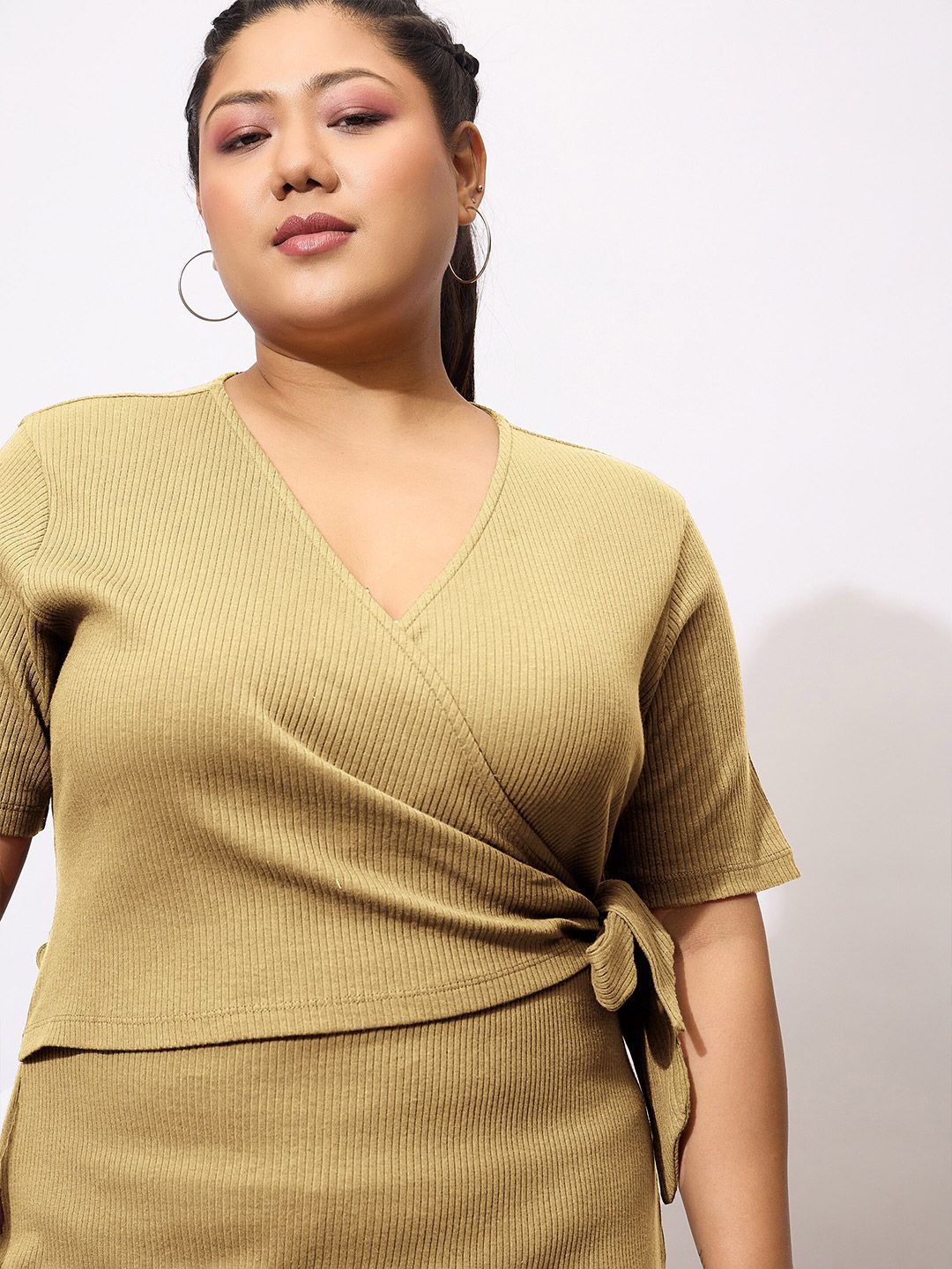 SASSAFRAS Curve Plus Size V-Neck Tie-Ups Detail Wrap Midi Dress