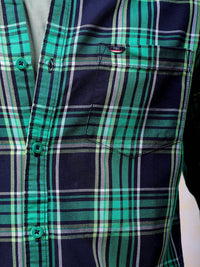 The Indian Garage Co Men Slim Fit Tartan Checked Spread Collar Casual Shirt