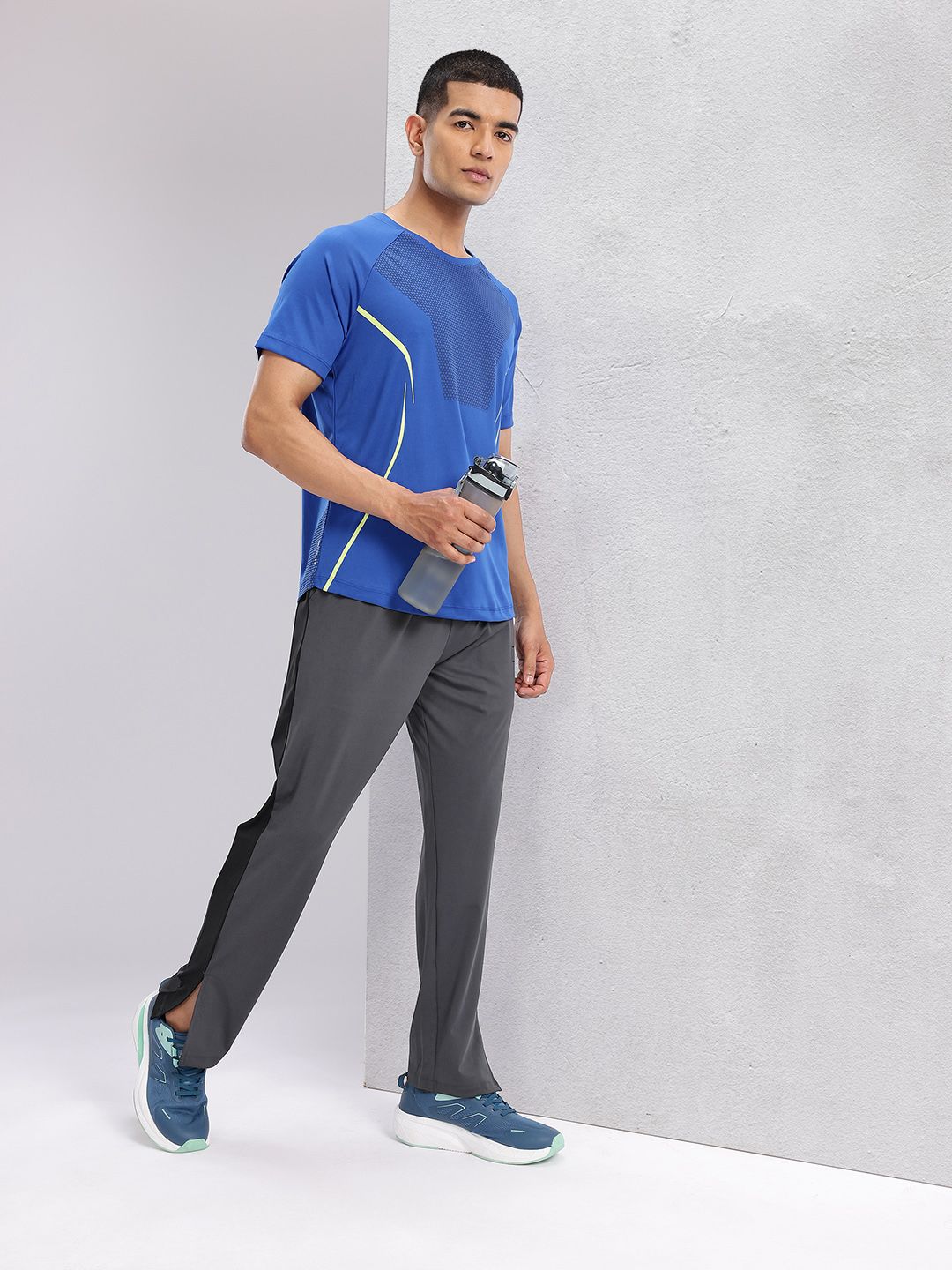 HRX by Hrithik Roshan Men Mid-Rise Rapid-Dry Training Track Pants with Side Stripes