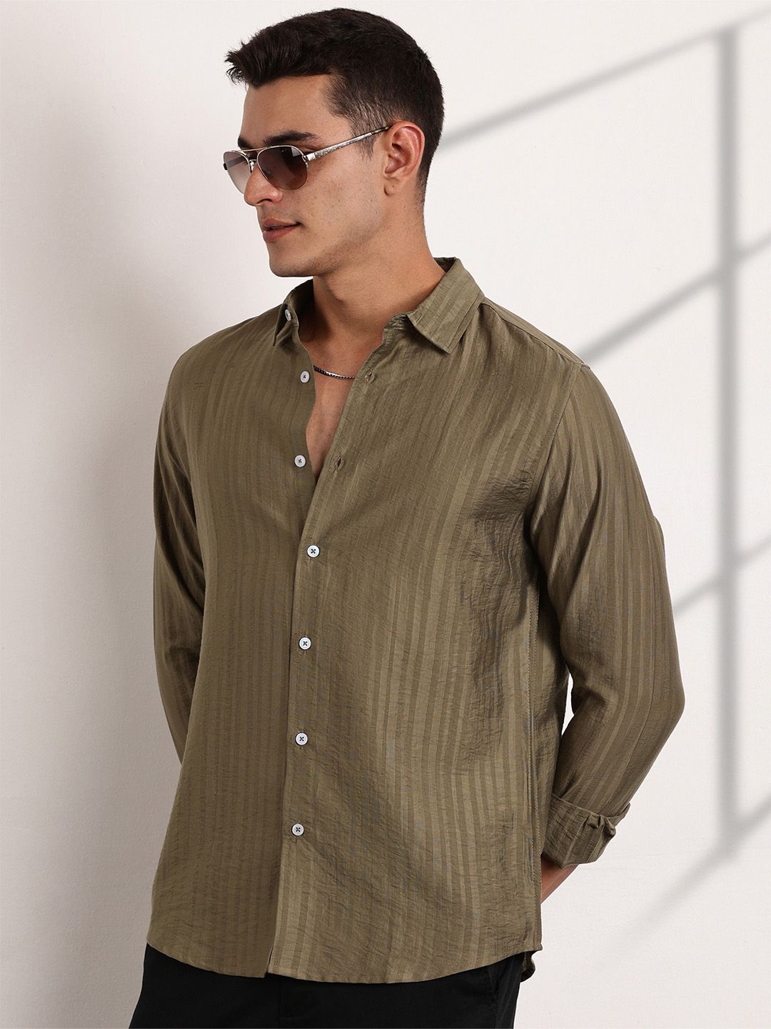 Thomas Scott Men Classic Slim Fit Opaque Casual Shirt