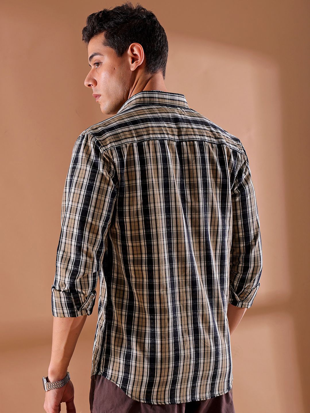The Indian Garage Co Men Slim Fit Tartan Checks Opaque Checked Casual Shirt