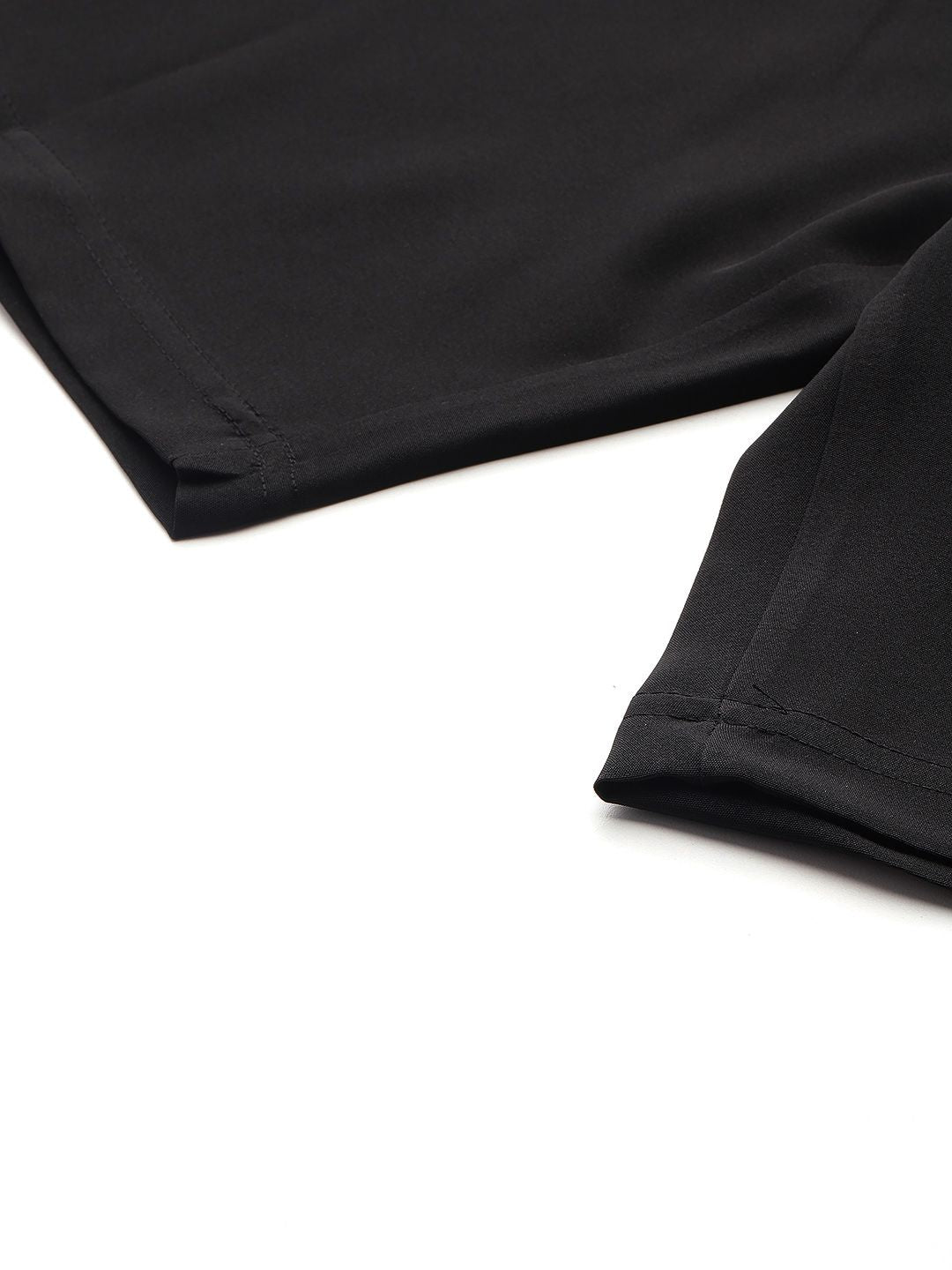 HRX by Hrithik Roshan Men Colorblocked Detail Shorts