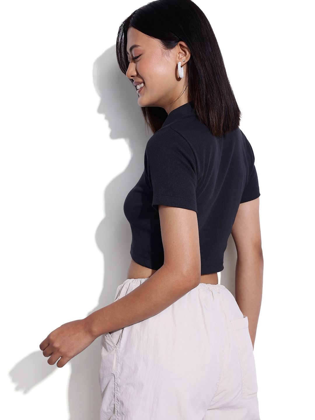 DressBerry Ribbed Revolution Polo Crop Top