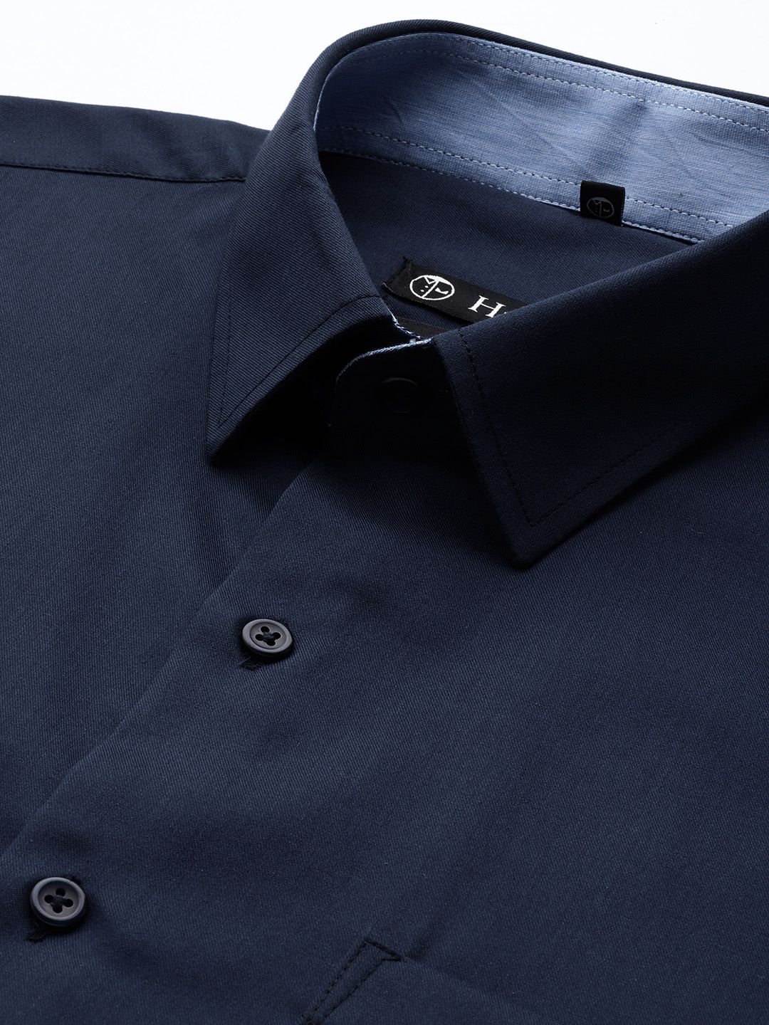 Hancock Men Solid Slim Fit Formal Shirt