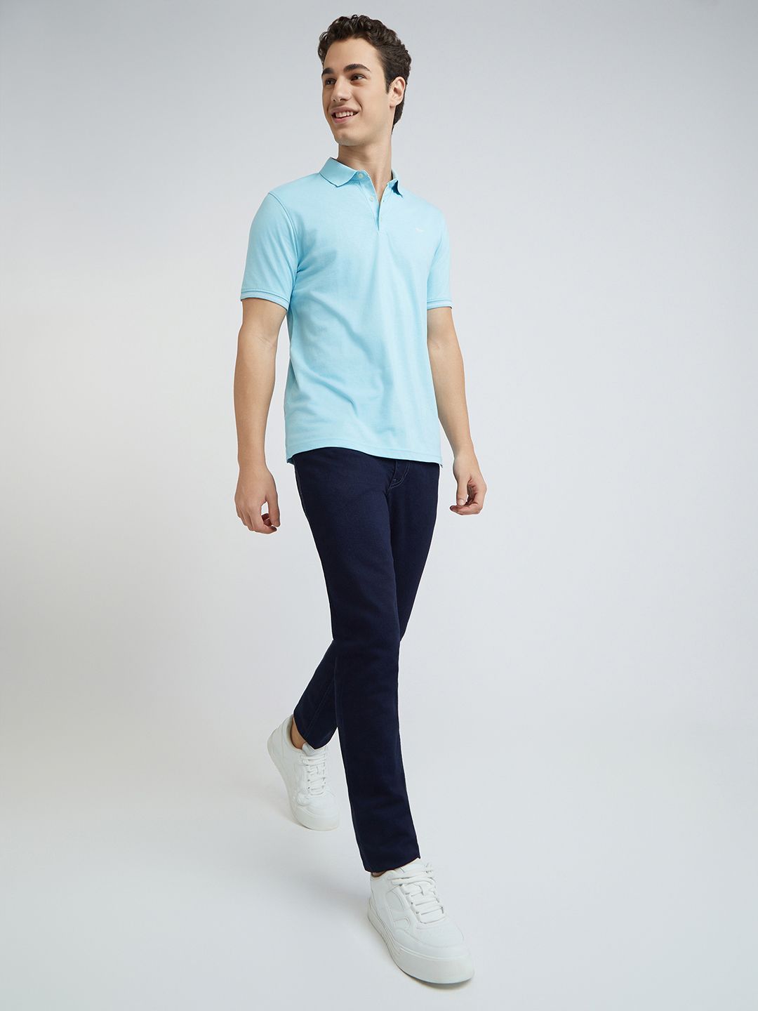 Park Avenue Men Solid Polo Collar Slim Fit T-shirt