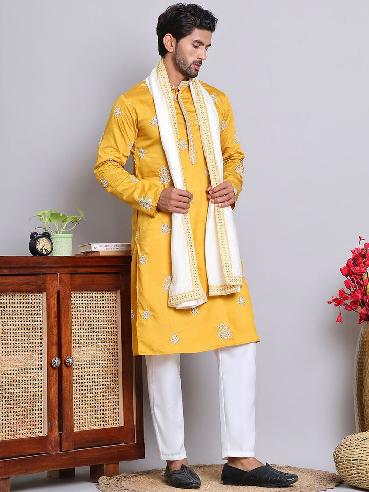 Jompers Floral Embroidered Sequinned Silk Cotton Straight Kurta with Pyjamas & Dupatta