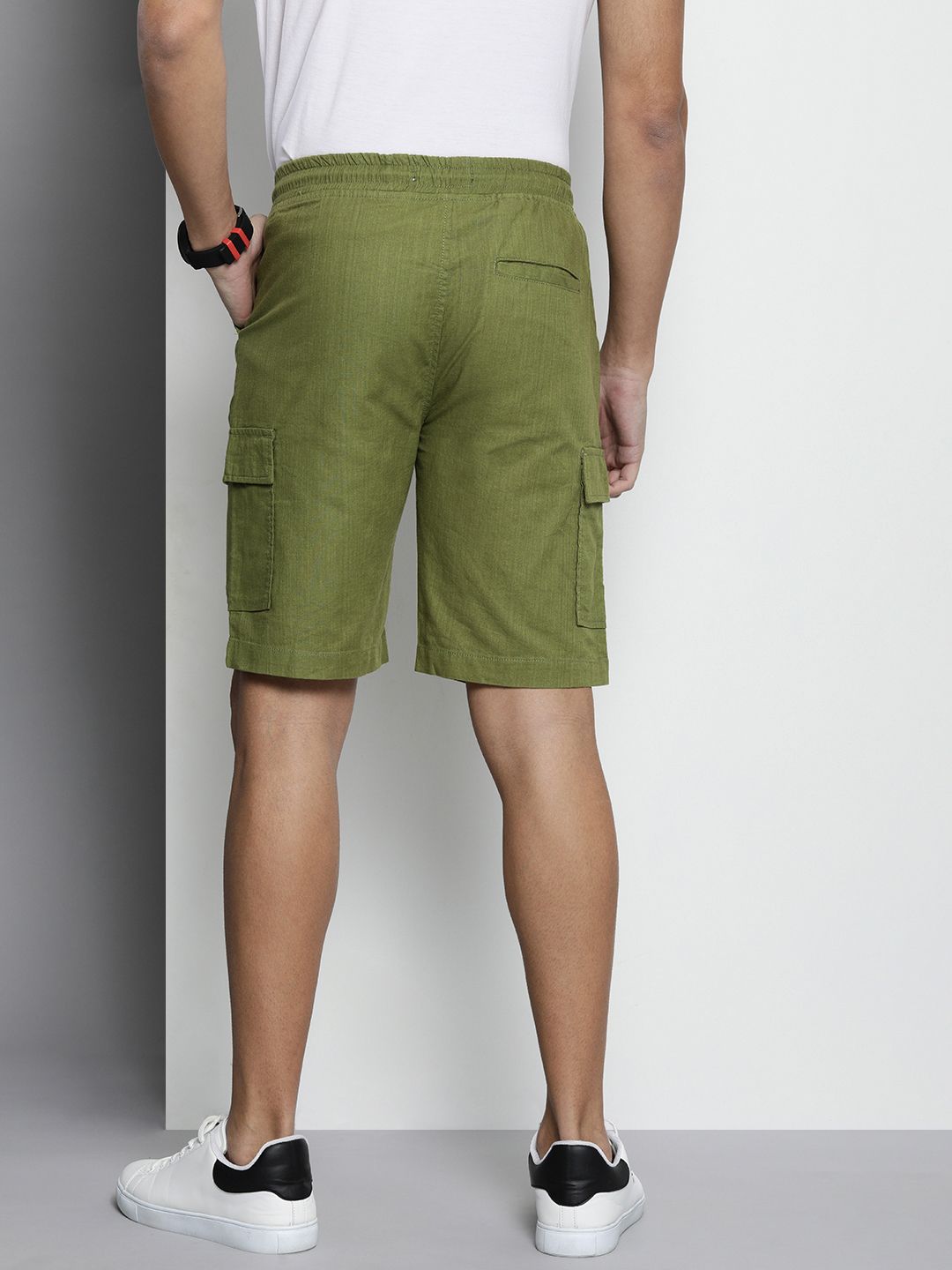 The Indian Garage Co Men Linen Cotton Slim Fit Cargo Shorts
