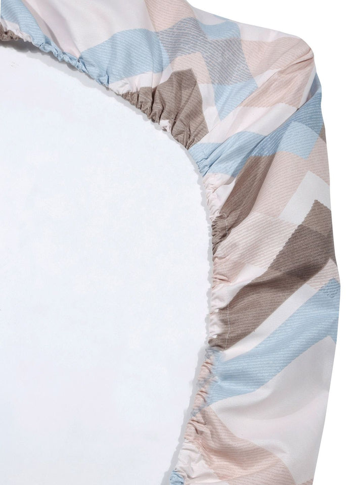 Myntra Elegant Homes White Chevron Polycotton 300 TC Dilengkapi Cadar King Halus dengan 2 Sarung Bantal-98 x 89 inci